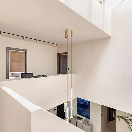 Stunning 4 Bedrooms En-suite In Marbella Estepona