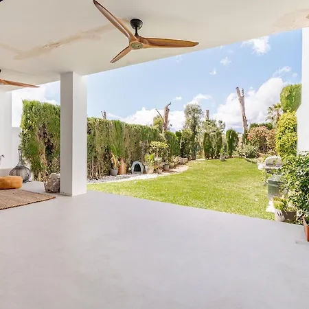 Stunning 4 Bedrooms En-suite In Marbella * Estepona