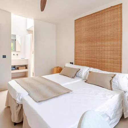 Сasa de vacaciones Stunning 4 Bedrooms En-suite In Marbella *